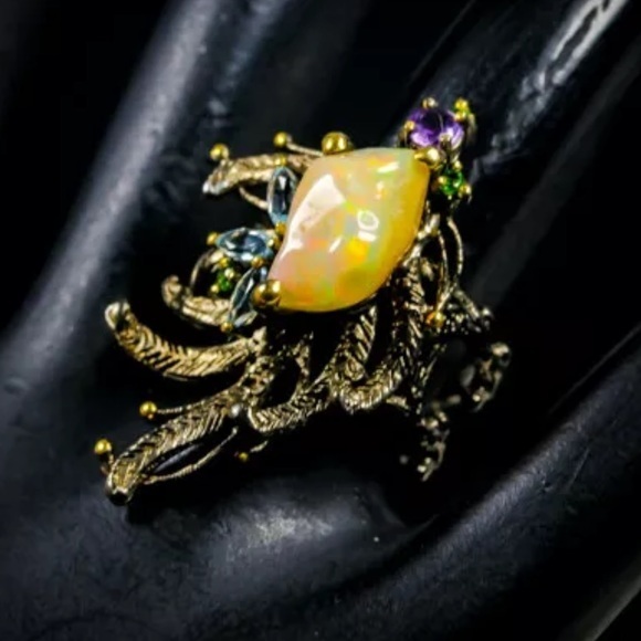 Exquisite opal solid sterling silver hand crafted ring size 8.25 - Picture 3 of 5